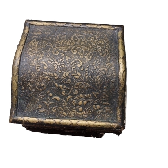 Mantel‎ Clock/Jewelry Box - Picture 4 of 12